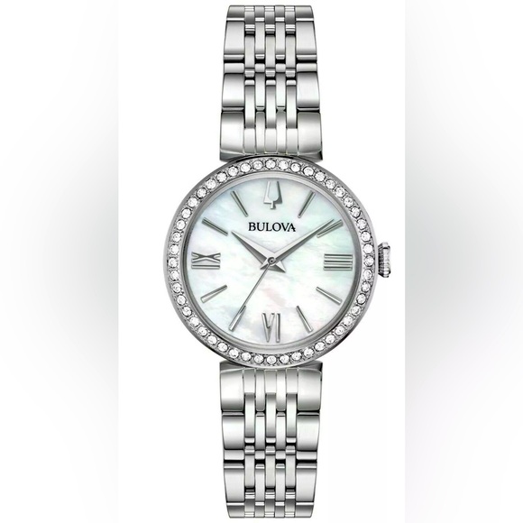 Bulova Women´s Crystal Accents Silver Tone Quartz...